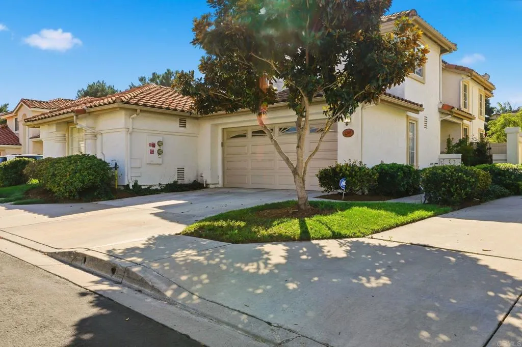 2505 Whispering Palms Loop, Chula Vista, California 91915 home-pic-1