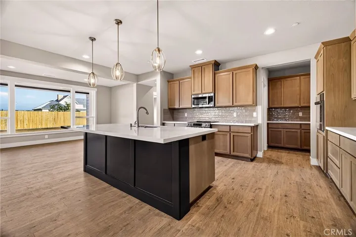 2749 Waterloo Circle, Chico, California 95973