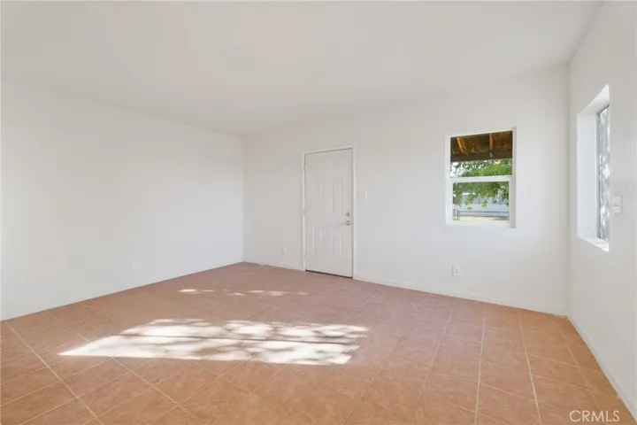 569 W Williams 1, Yermo, California 92398