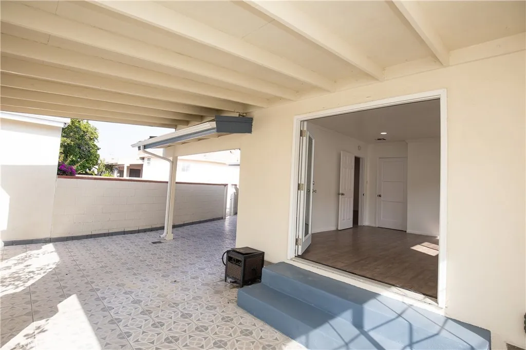 6105 Willowcrest, North Hollywood, California 91606 home-pic-25