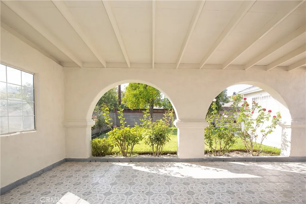 6105 Willowcrest, North Hollywood, California 91606 home-pic-24