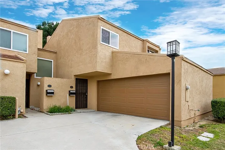 4778 Serrente, Yorba Linda, California 92886