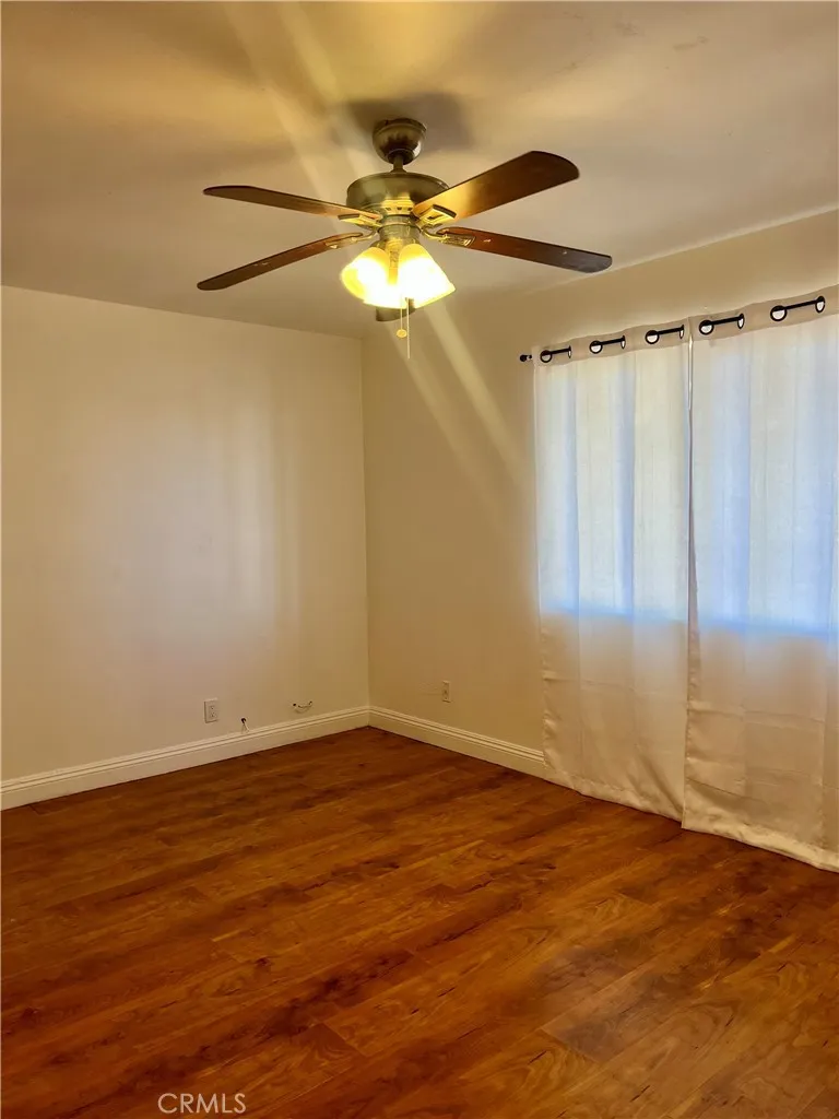 10715 3rd Avenue, Hesperia, California 92345 home-pic-30