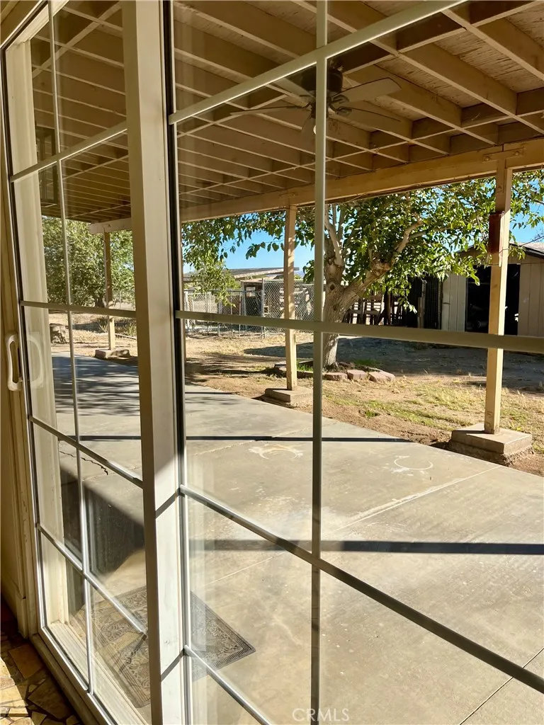 10715 3rd Avenue, Hesperia, California 92345 home-pic-48