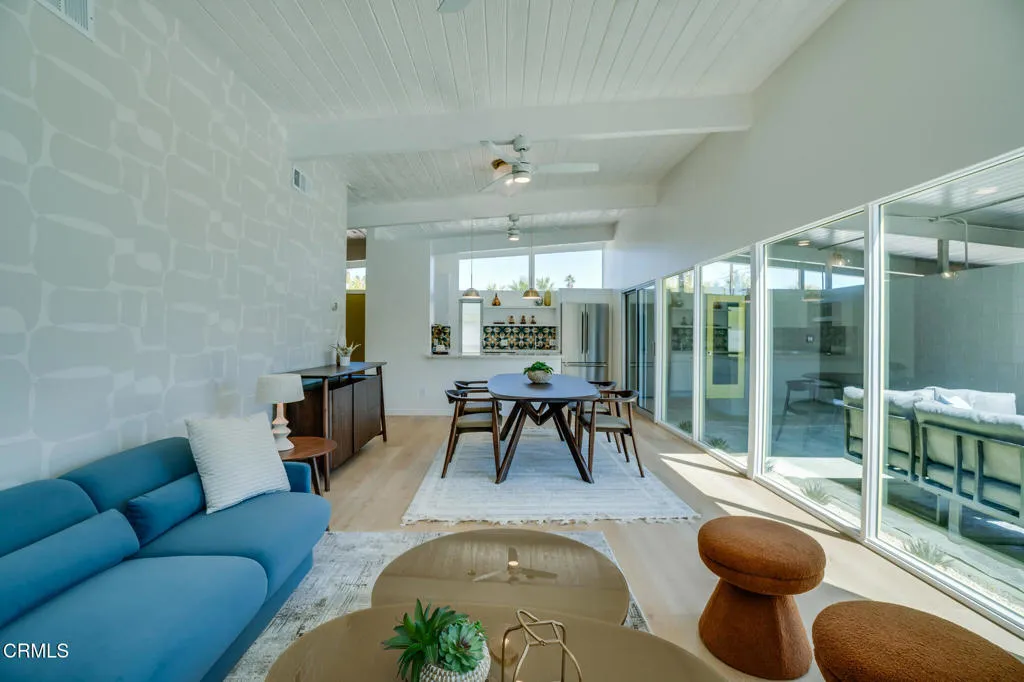 2839 N Davis Way, Palm Springs, California 92262 home-pic-13