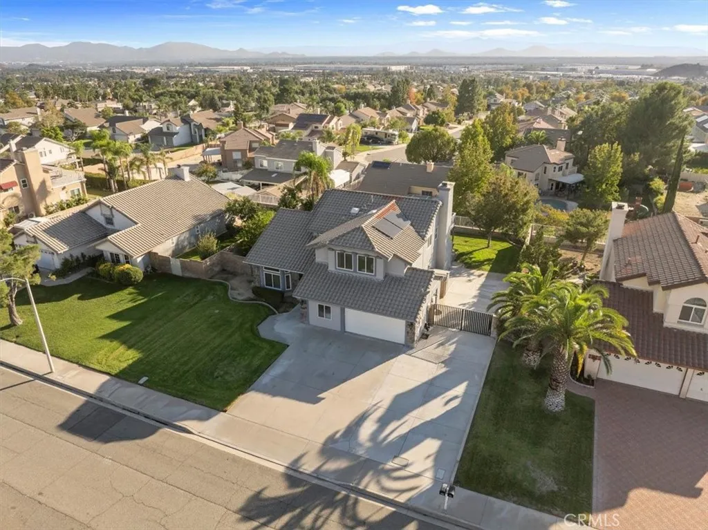 3061 W Comstock Road, San Bernardino, California 92407 home-pic-42