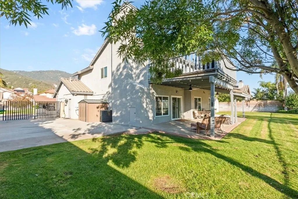 3061 W Comstock Road, San Bernardino, California 92407 home-pic-37
