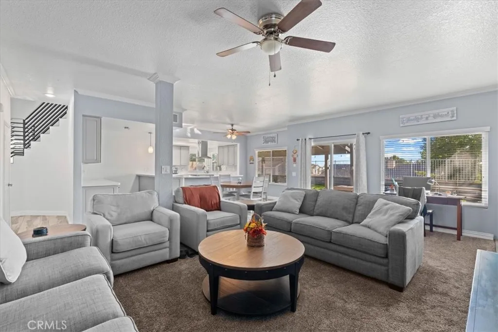 3061 W Comstock Road, San Bernardino, California 92407 home-pic-11