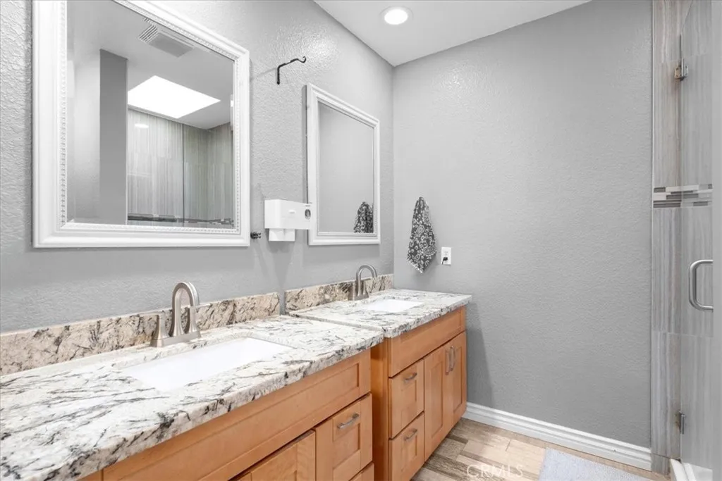 3061 W Comstock Road, San Bernardino, California 92407 home-pic-32