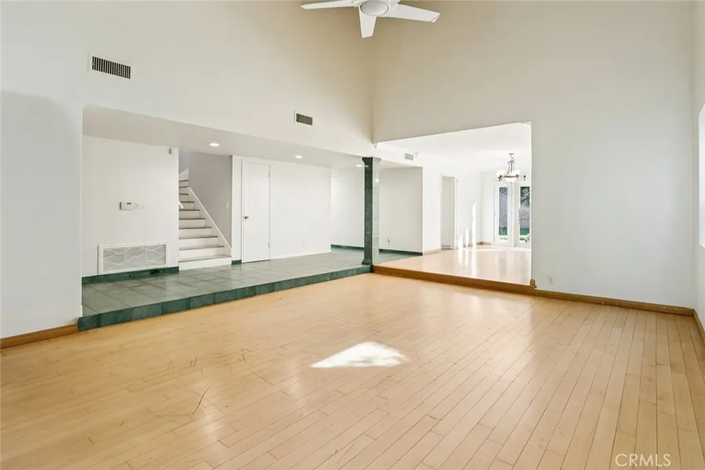 5960 Wilkinson, Valley Village, California 91607 home-pic-6