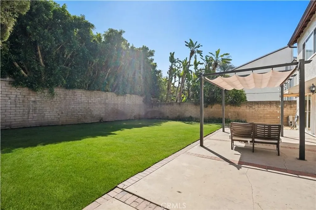 5960 Wilkinson, Valley Village, California 91607 home-pic-27