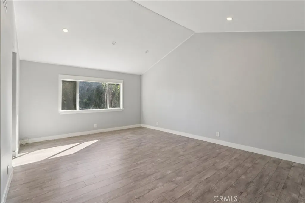 5960 Wilkinson, Valley Village, California 91607 home-pic-20
