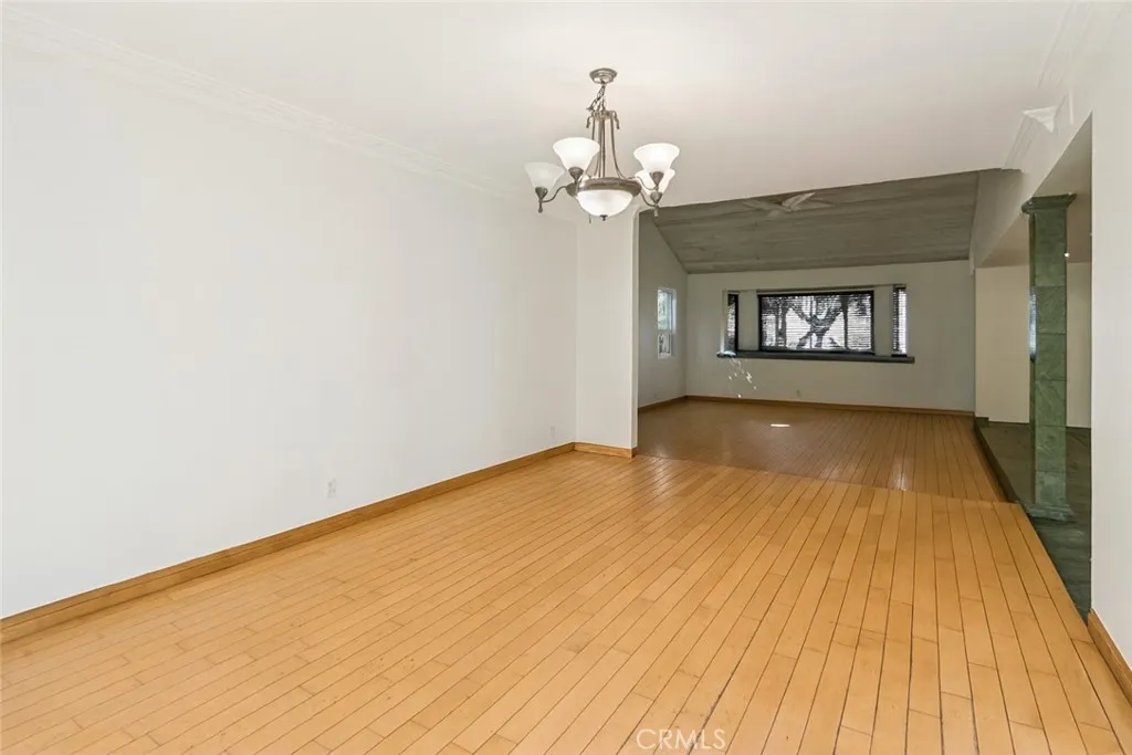 5960 Wilkinson, Valley Village, California 91607 home-pic-5