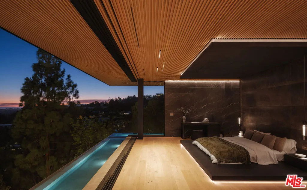 9126 Cordell Drive, Los Angeles, California 90069 home-pic-9