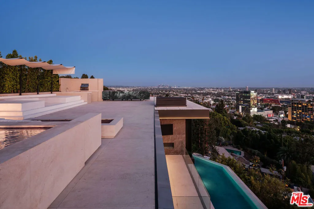 9126 Cordell Drive, Los Angeles, California 90069 home-pic-24