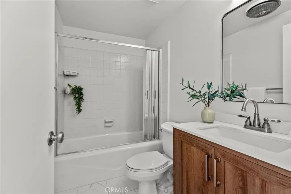 1201 Roxbury 106, Los Angeles, California 90035 home-pic-20