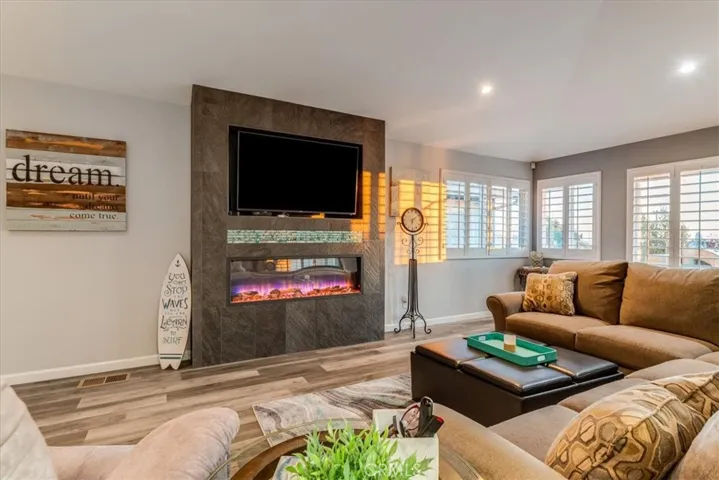 951 Fresno Avenue, Pismo Beach, California 93449
