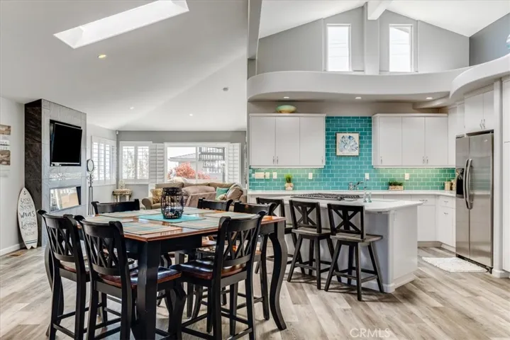 951 Fresno Avenue, Pismo Beach, California 93449