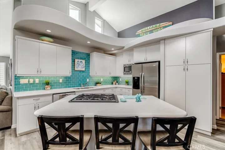951 Fresno Avenue, Pismo Beach, California 93449