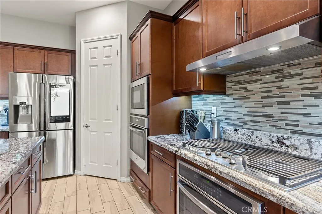 85556 Molvena Drive, Indio, California 92203 home-pic-3