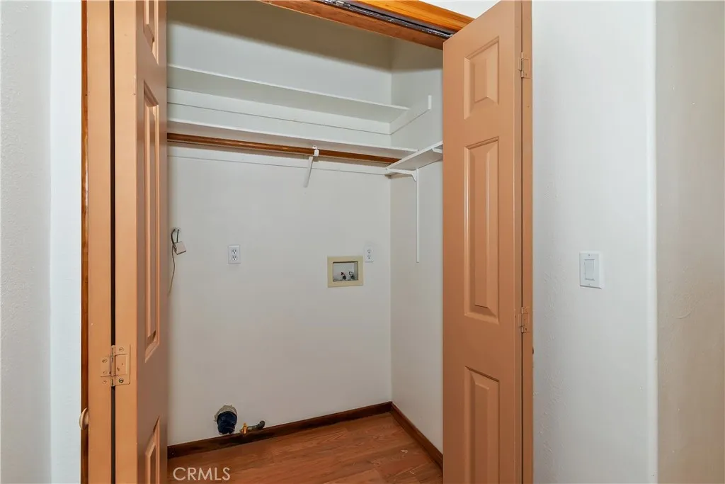 23903 Skyland Drive, Crestline, California 92325 home-pic-20