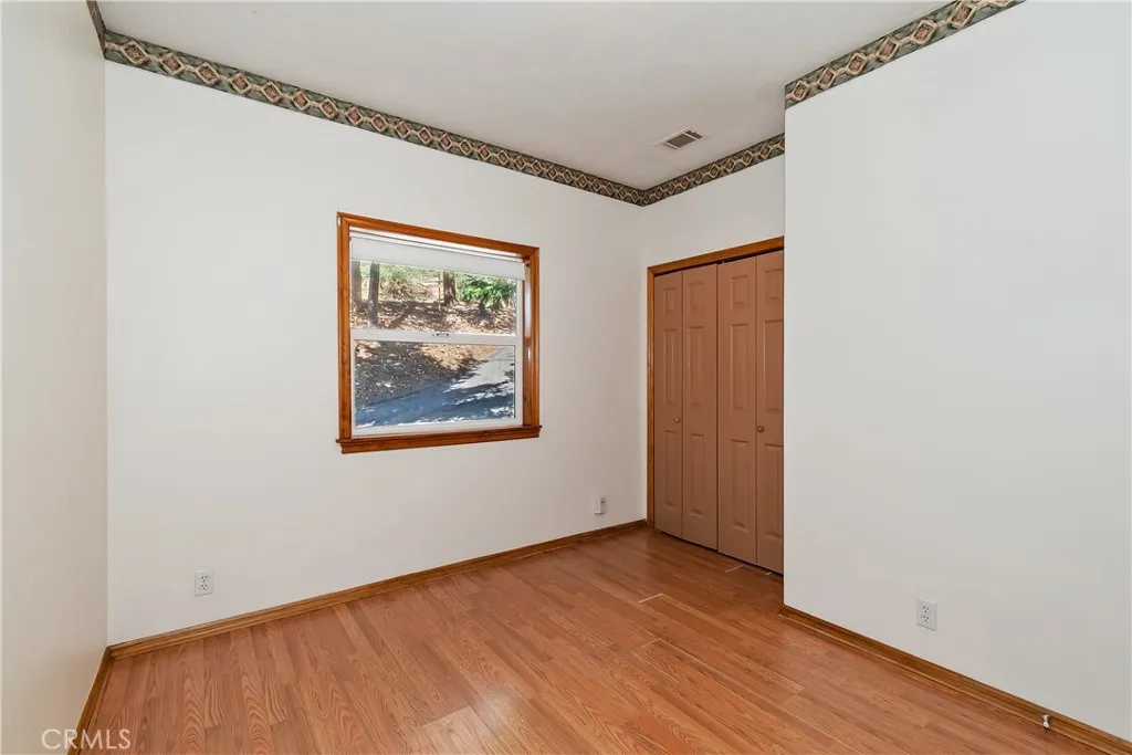 23903 Skyland Drive, Crestline, California 92325 home-pic-21