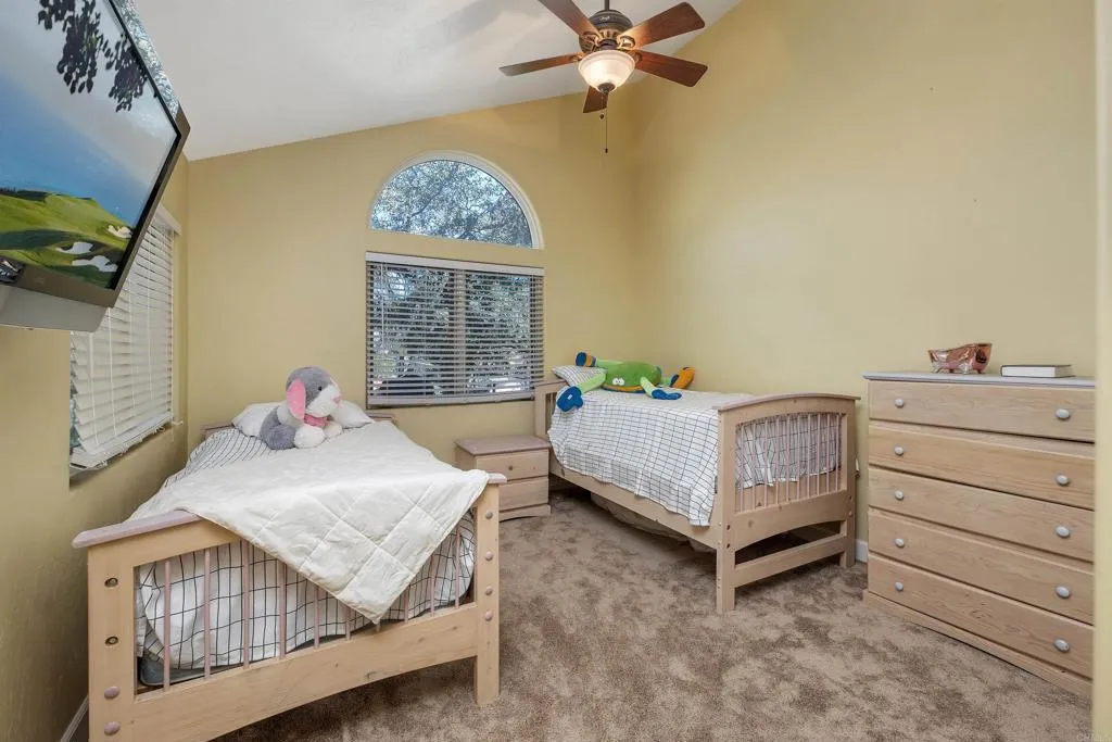 2016 S Grade Road, Alpine, California 91901 home-pic-14