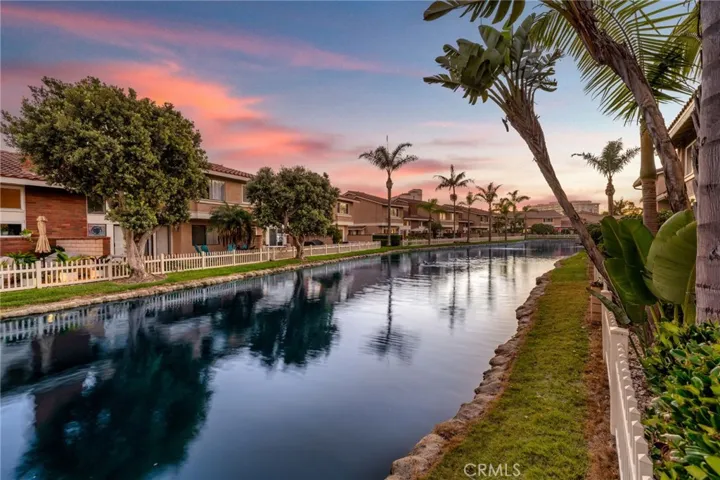 7826 Sailboat 20, Huntington Beach, California 92648