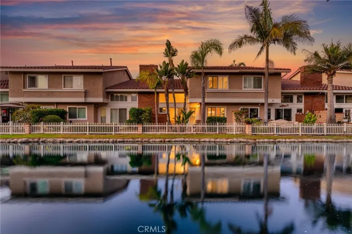 7826 Sailboat 20, Huntington Beach, California 92648