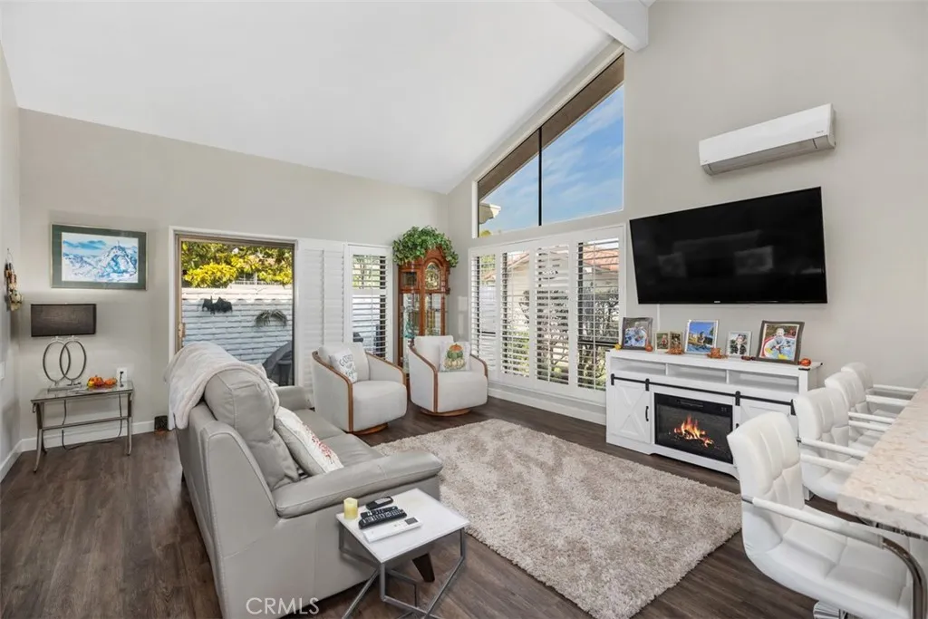 2022 Via Mariposa East C, Laguna Woods, California 92637 home-pic-7