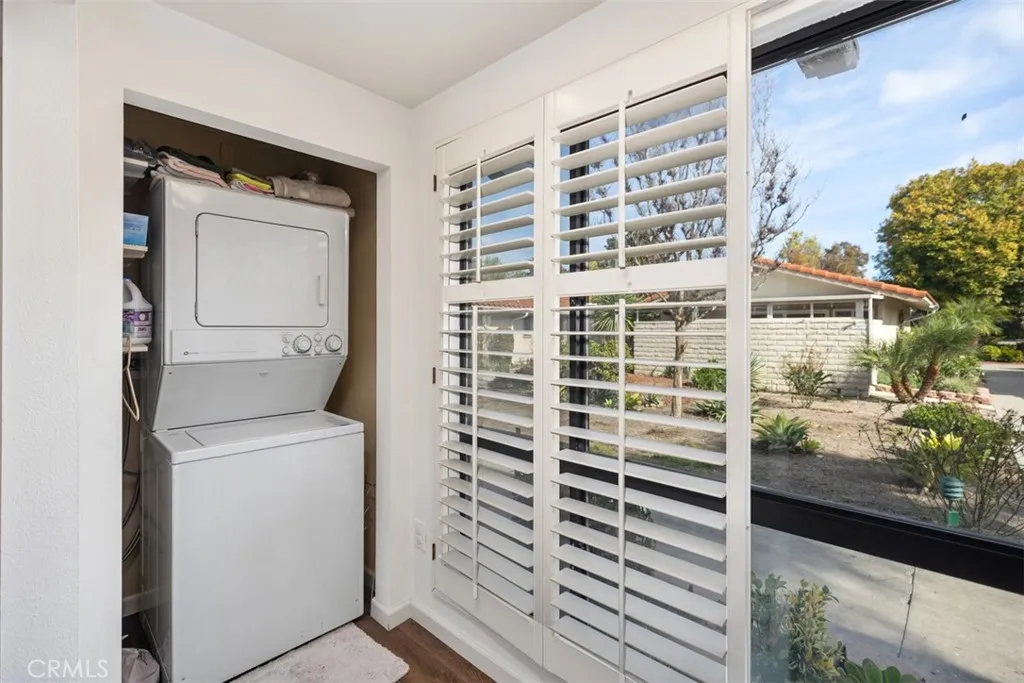 2022 Via Mariposa East C, Laguna Woods, California 92637 home-pic-24