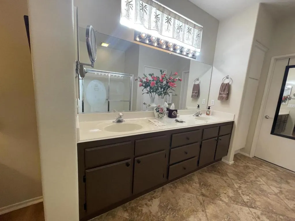 78916 Lavender Circle, Palm Desert, California 92211 home-pic-24