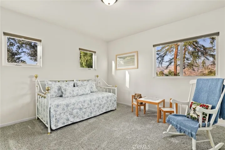 10345 Mcbroom Street, Sunland, California 91040