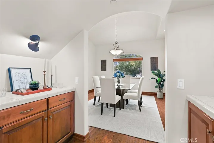 10345 Mcbroom Street, Sunland, California 91040