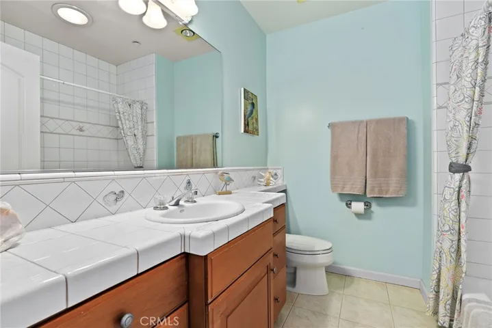 10345 Mcbroom Street, Sunland, California 91040