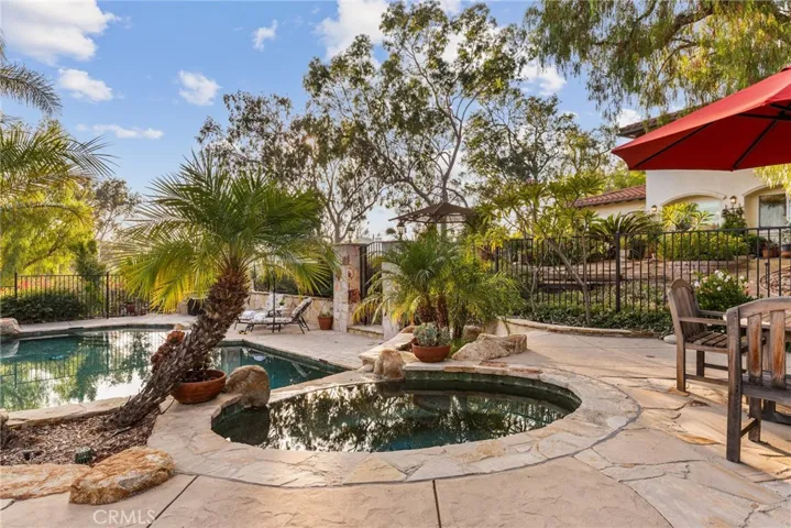 10345 Mcbroom Street, Sunland, California 91040