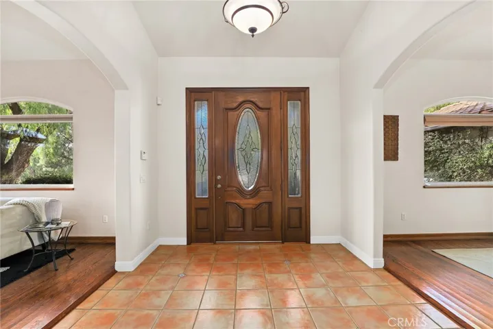 10345 Mcbroom Street, Sunland, California 91040
