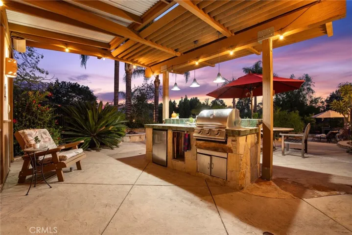 10345 Mcbroom Street, Sunland, California 91040