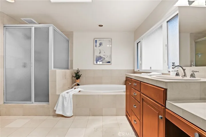 10345 Mcbroom Street, Sunland, California 91040