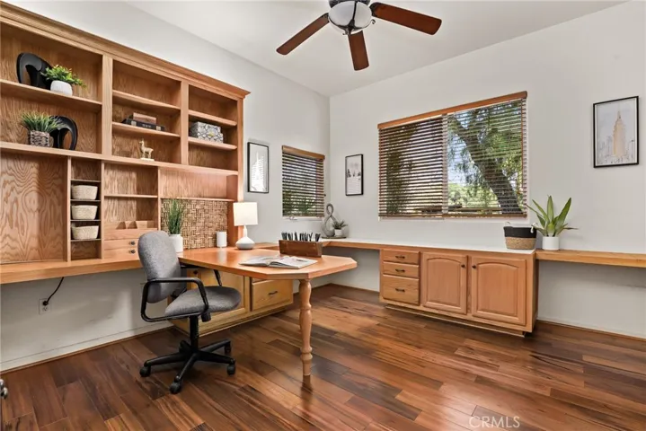 10345 Mcbroom Street, Sunland, California 91040