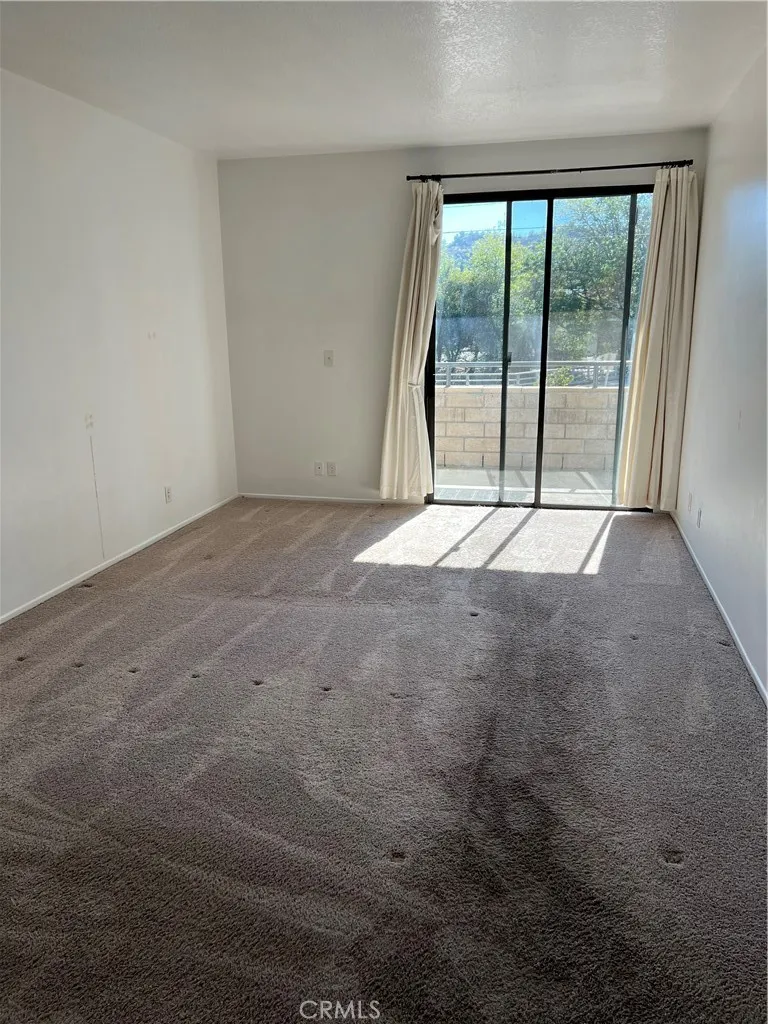 13331 Moorpark Street 110, Sherman Oaks, California 91423 home-pic-21
