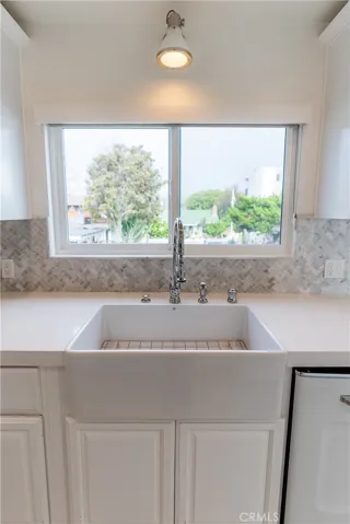 577 S Ramona #e, Laguna Beach, California 92651