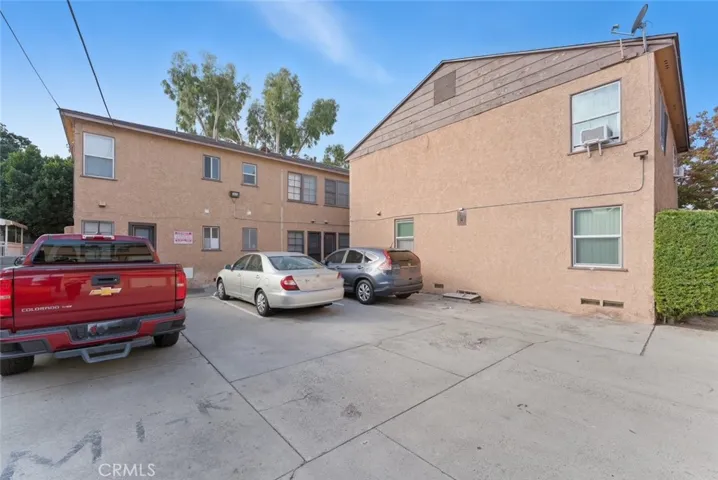 520 S Pacific Avenue, Glendale, California 91204