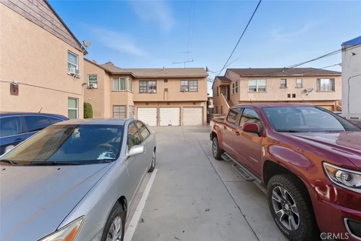 520 S Pacific Avenue, Glendale, California 91204