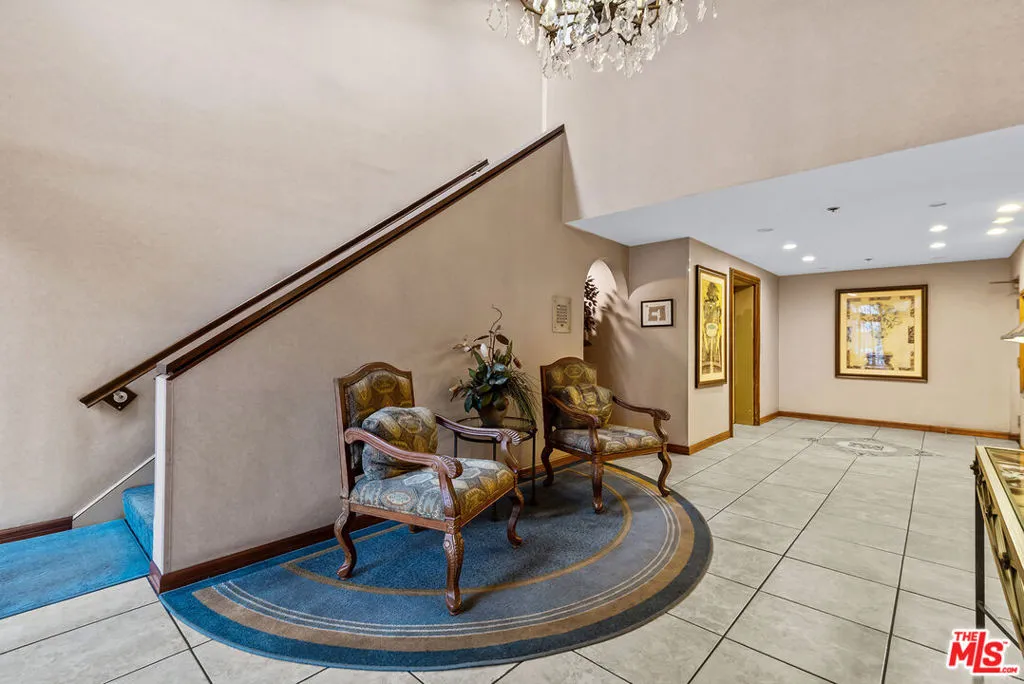 8600 Tuscany Avenue 321, Playa Del Rey, California 90293 home-pic-24