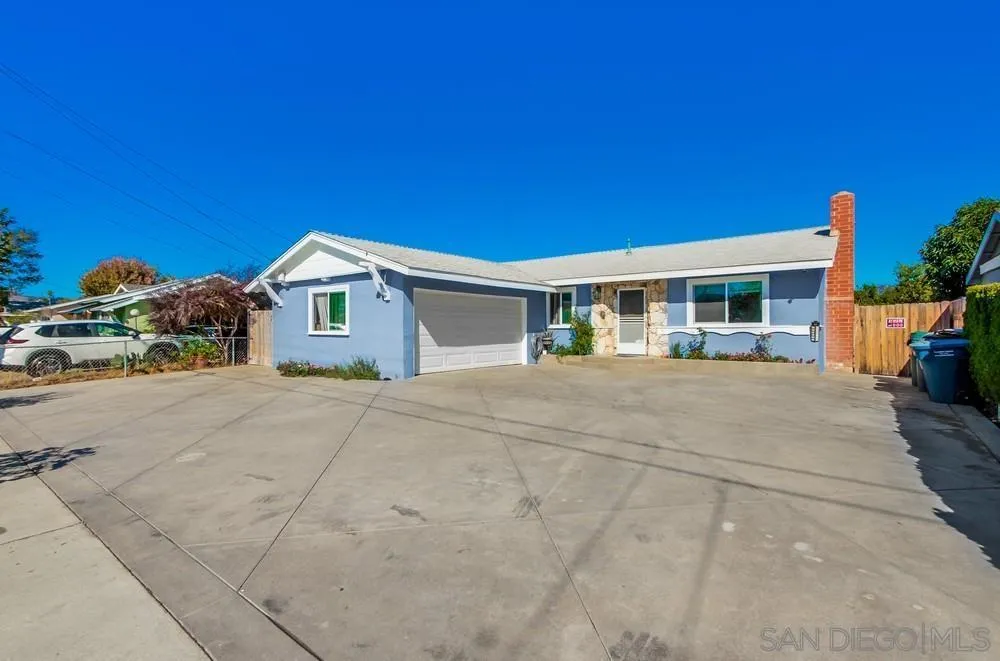 634 Daisy Street, Escondido, California 92027 home-pic-3