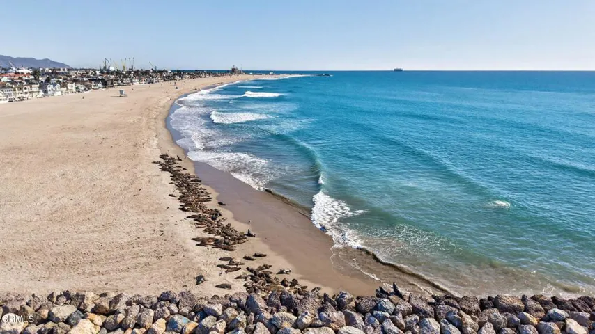 Silver Strand Beach