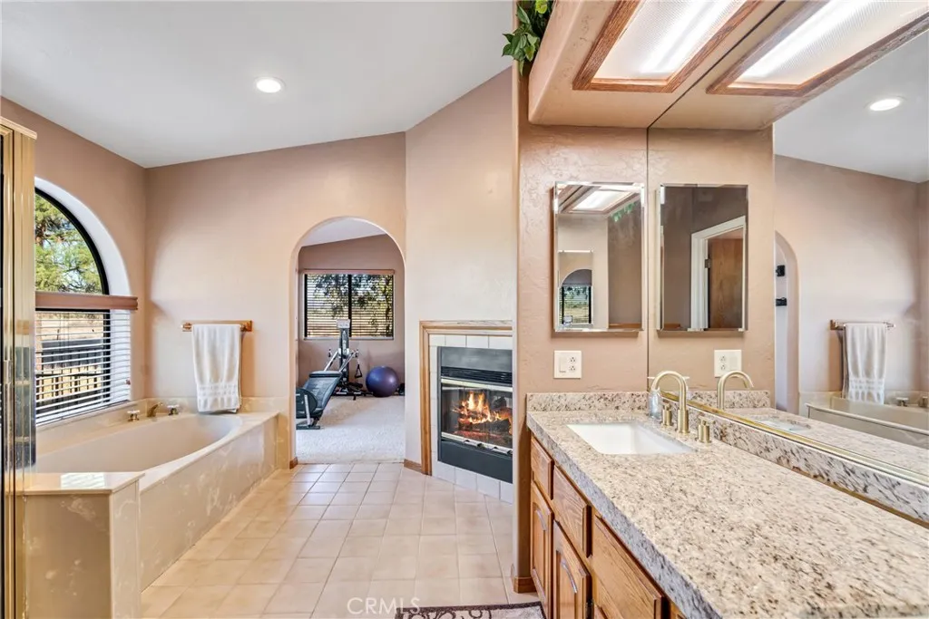 2412 Deland, Alpine, California 91901 home-pic-44