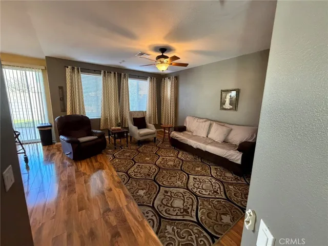 7442 Juneau, Fontana, California 92336
