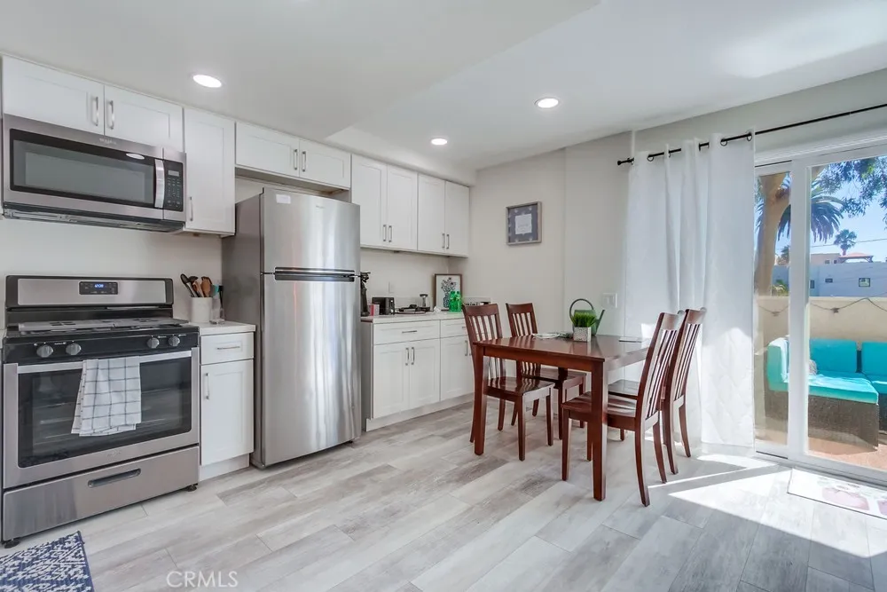 503 N Tremont C, Oceanside, California 92054 home-pic-7